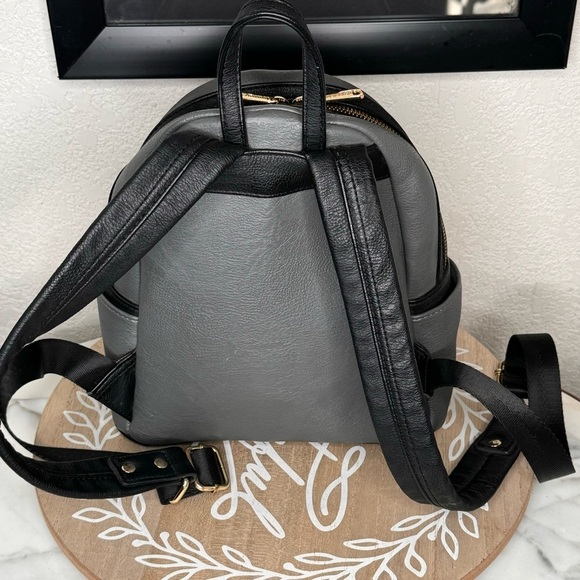 LOUNGE FLY HARRY POTTER , RARE STYLE MINI BACK PACK & MATCHING WALLET - Picture 4 of 11